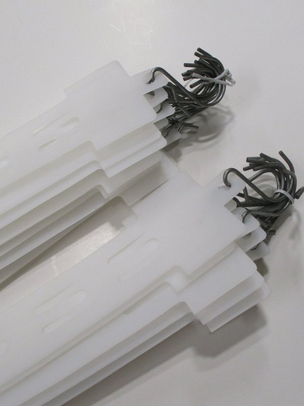 Merchandise Retail Hanging Strips 25 pieces